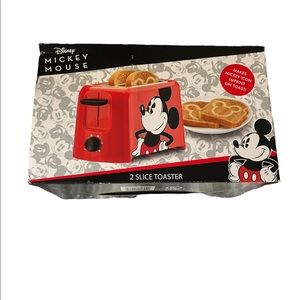 Disney's Mickey Mouse 2-Slice Imprint Silhouette Toaster